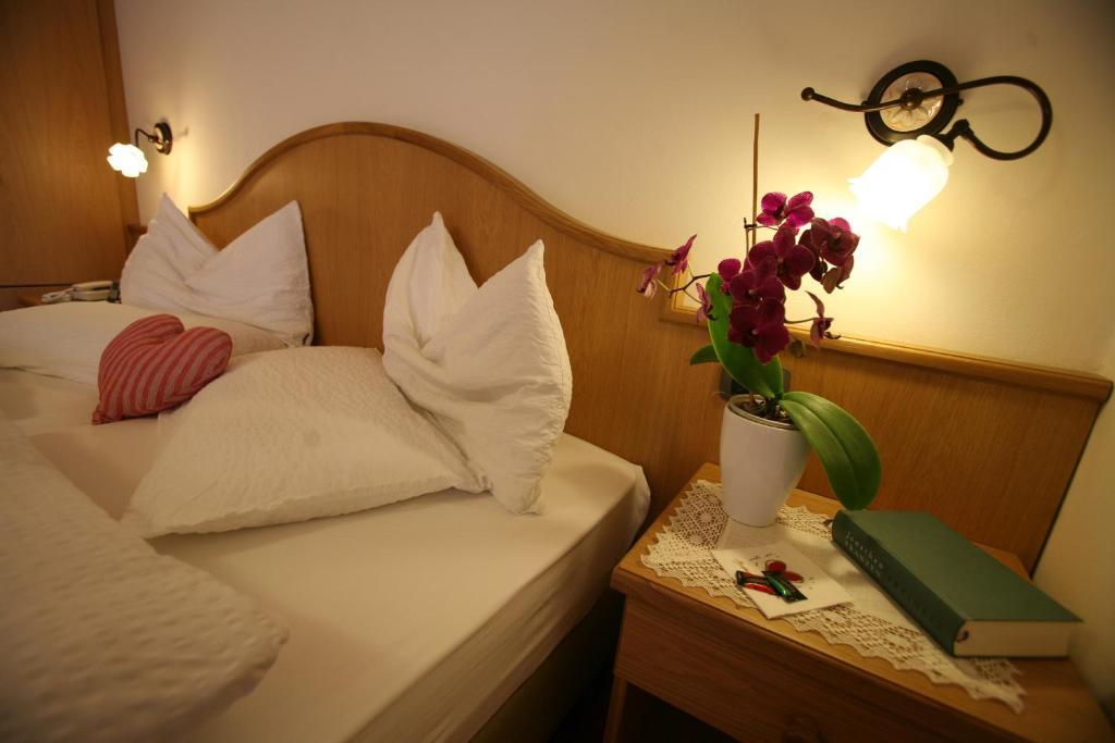 Hotel Bellavista Canazei Bilik gambar